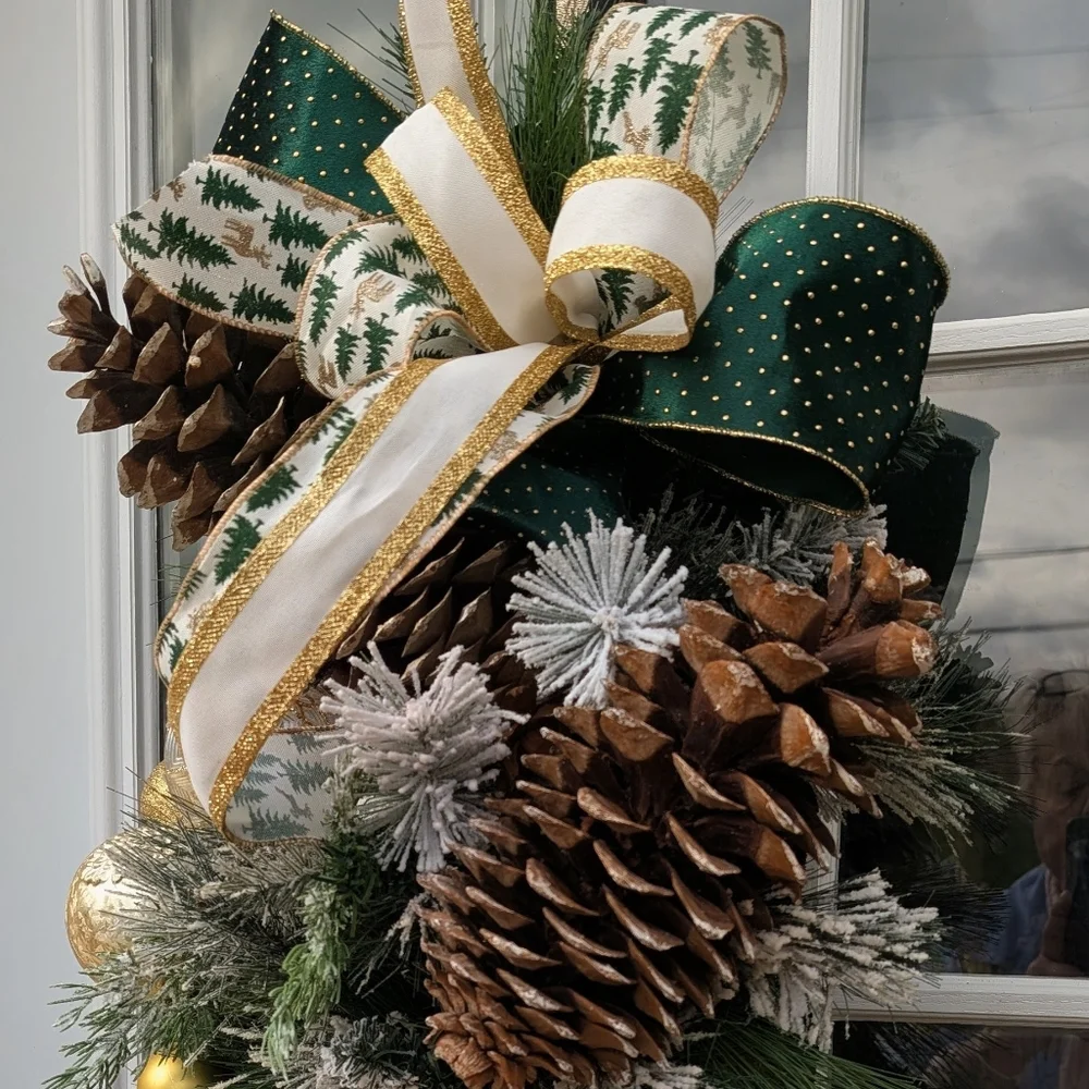Elegant, Chic Emerald Green & Gold Door Swag